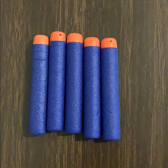 Orange nerf gun - Picture 3 of 3